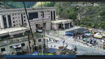 Nepal-mountain-torrents